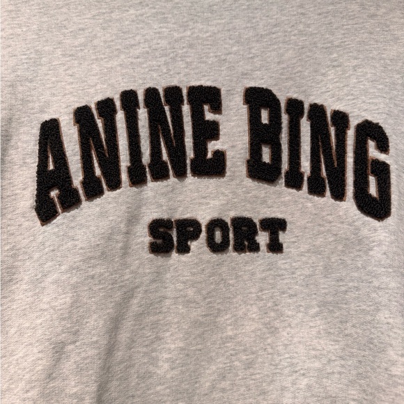 Auth. ✅ ANINE Bing “Tyler” Crewneck in “Gray” Size Medium🩶 - Picture 3 of 14
